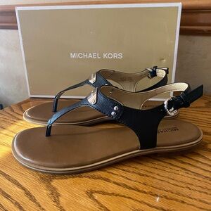 Michael Kors Womens Sandal Size 7.5